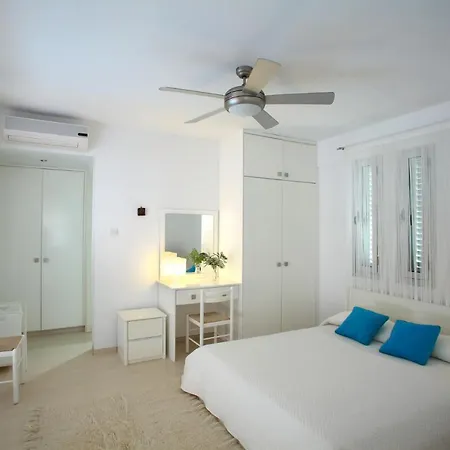 You And Your Family Will Love This Close To The Beach, 1518 Protaras