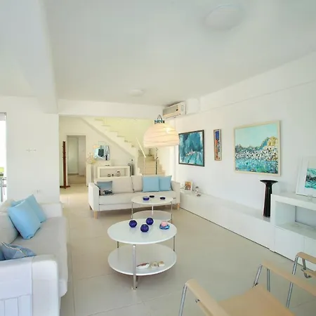 You And Your Family Will Love This Close To The Beach, 1518 Βίλα Πρωταράς